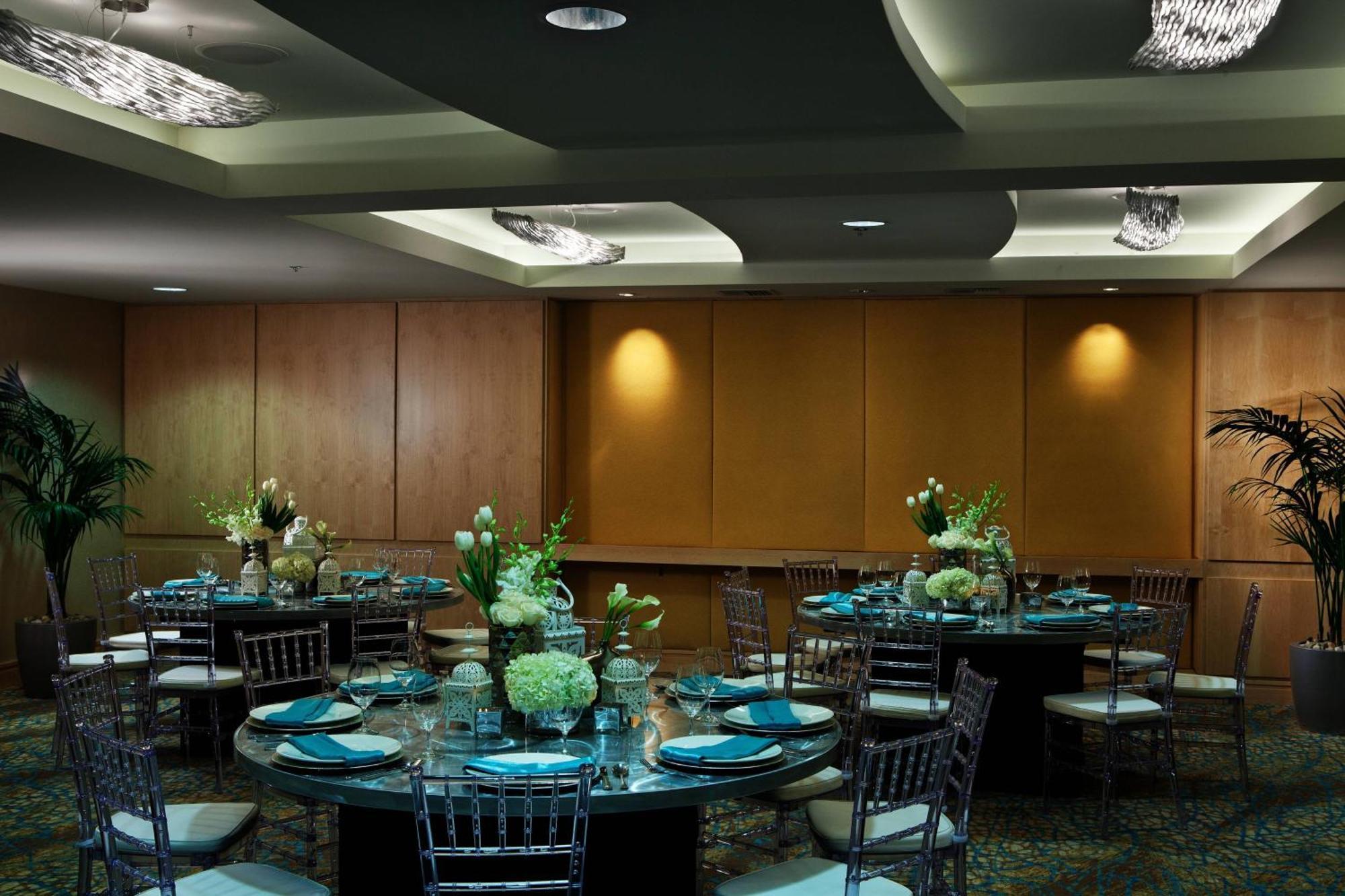 אימפריאל ביץ' Pier South Resort, Autograph Collection מראה חיצוני תמונה