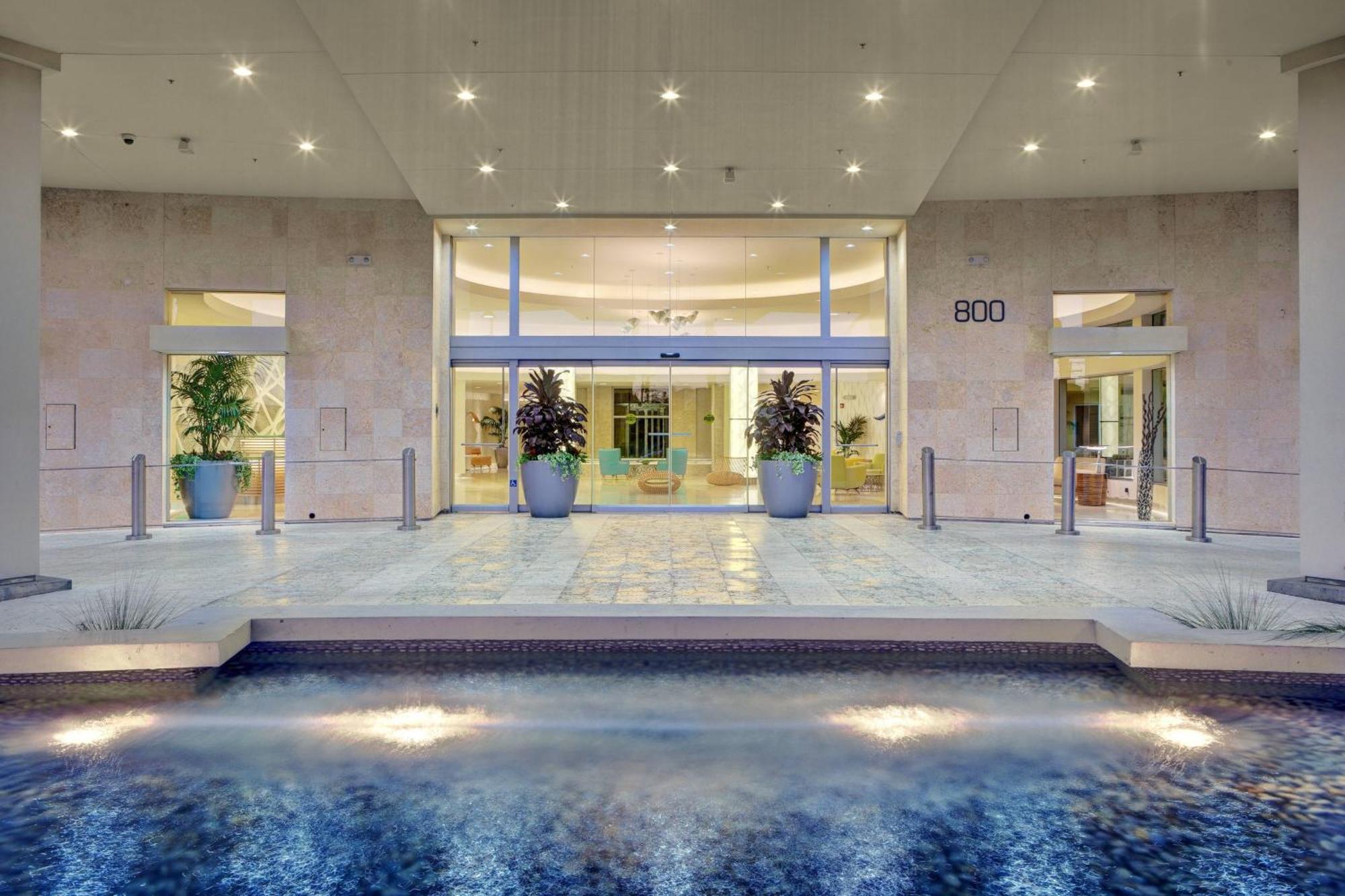 אימפריאל ביץ' Pier South Resort, Autograph Collection מראה חיצוני תמונה